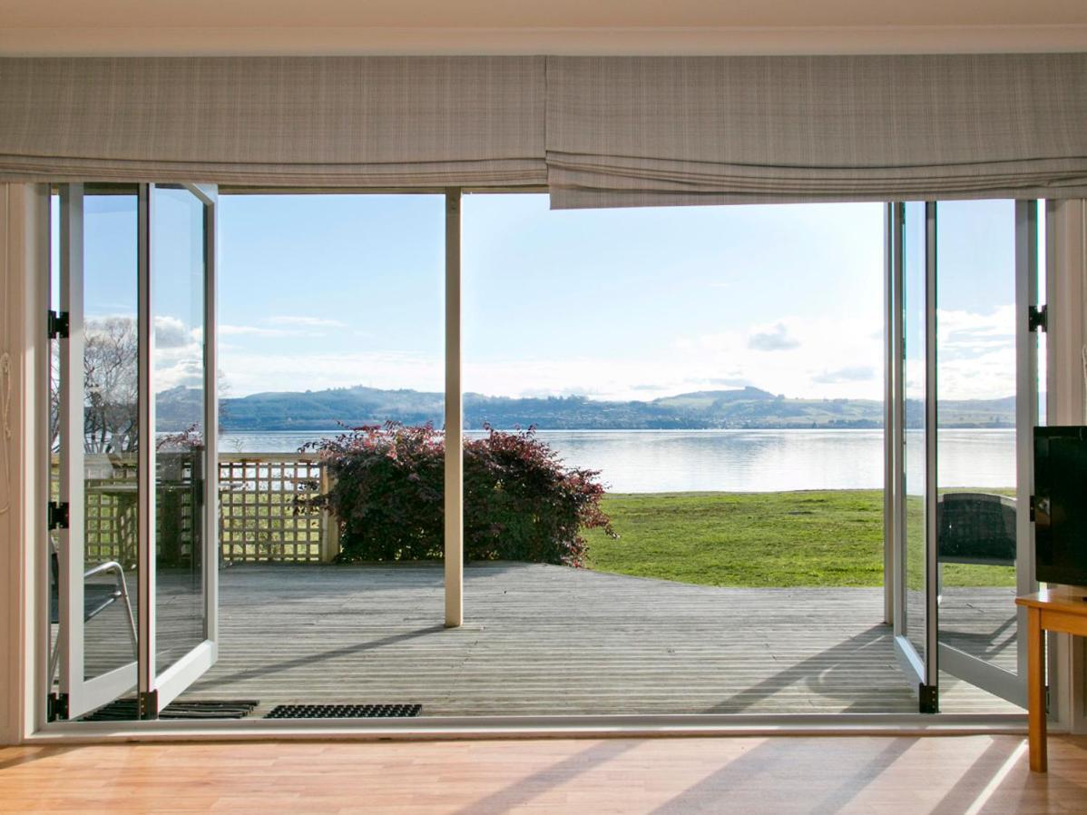 Lakeside Vistas Magic - Rainbow Point Home 陶波 外观 照片